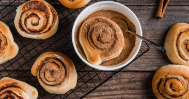 sweet laurel cinnamon rolls